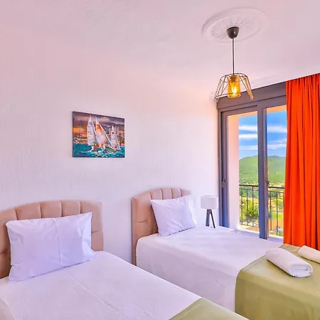Villa Luxury Meri With Pool And Jakuzi In Kaş
